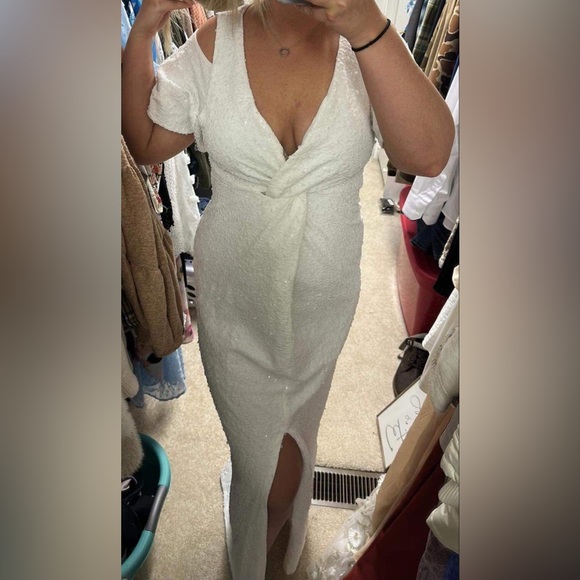 BooHoo white sequin maxi dress- NWT- XL - Picture 3 of 3